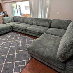 New X-Large Modular Sectional Couch / Free Delivery 