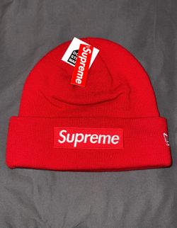 Supreme red hat