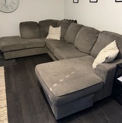 Sectional and Storage/Table Ottoman
