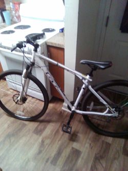 Timberline GT  MOUNTAIN BIKE