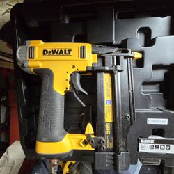 Dewalt Pin Nailer