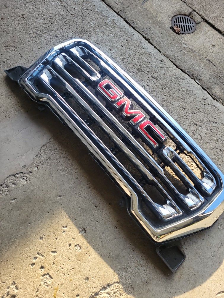 2019-22 GMC Sierra Front Grille 