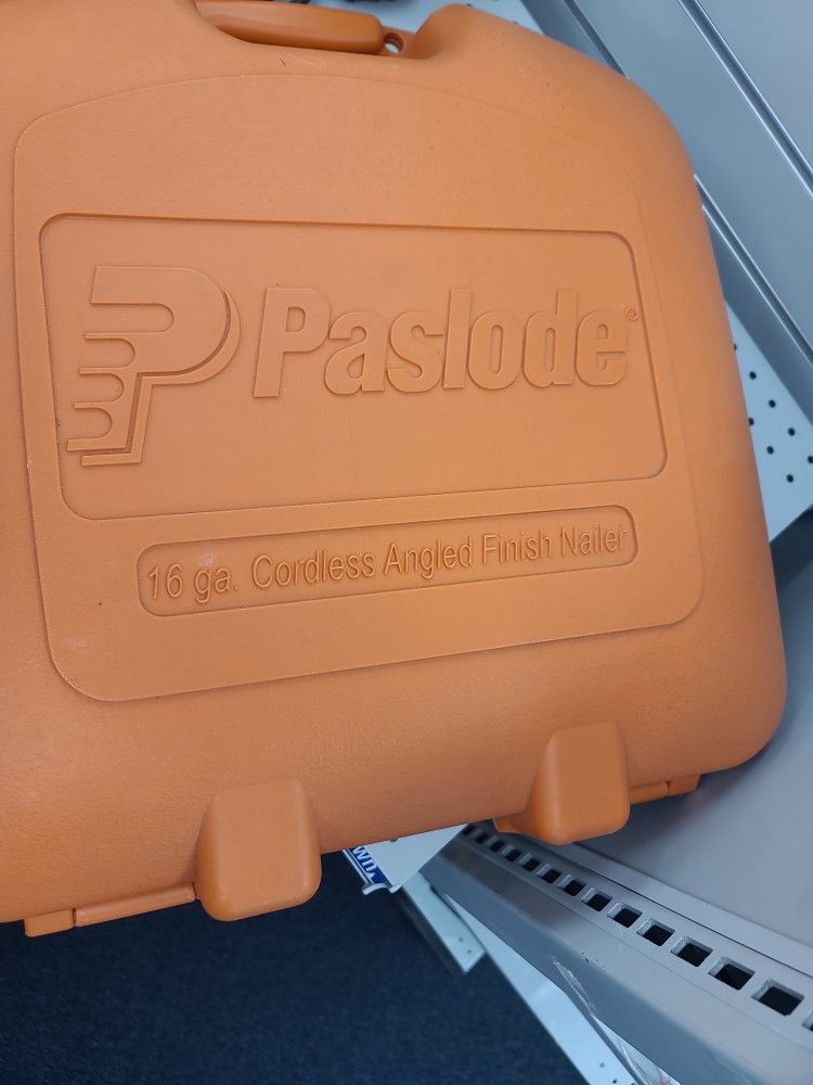 PASLODE cordless Nailer