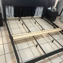 Cama King Sin Mesitas 