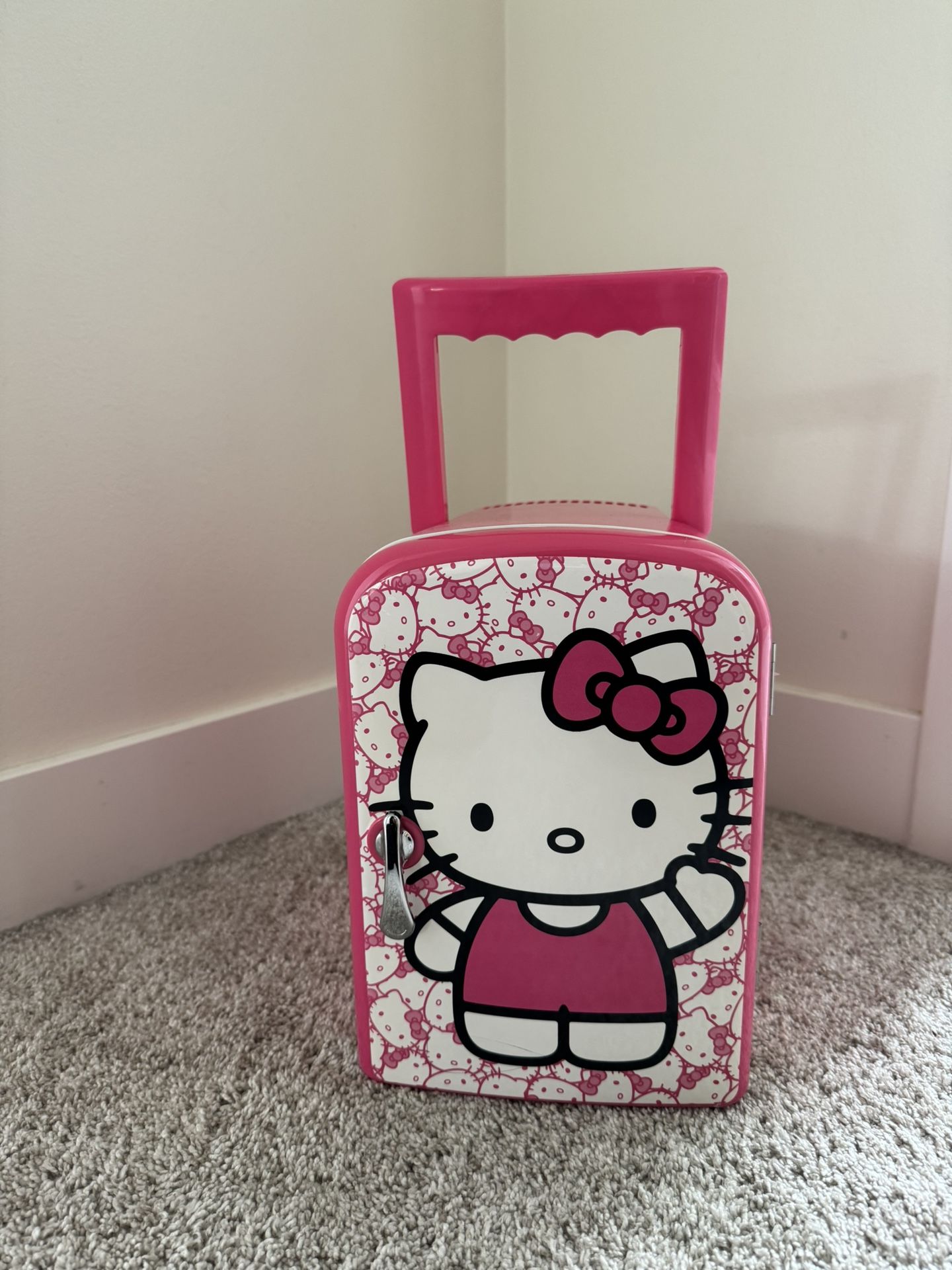 Hello Kitty Refrigerator