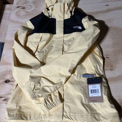 Women’s The North Face Rain Coat