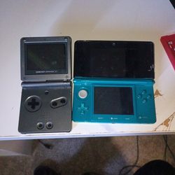 Game boy advanced SP and Nintendo 3ds