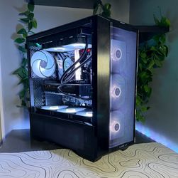 Gaming PC: 32GB DDR5 | RTX 5070 | intel i7-12700K