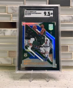 Panini Giannis Antetokounmpo 2020-21 SHV 9.5 Donruss Elite #25 Blue 32/99 Bucks