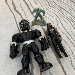 Boys Figuring Set Up 3 Including Black panther 