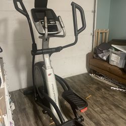 Elliptical Machine Pro-form Fitness