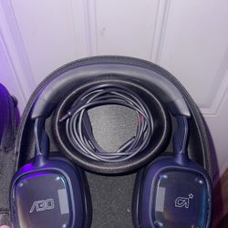 Astro A30 Ps5/Xbox Wired/Wireless Headset. 