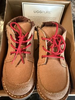 Preschool Boys Uggs Size 10