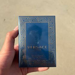 Versace colonge