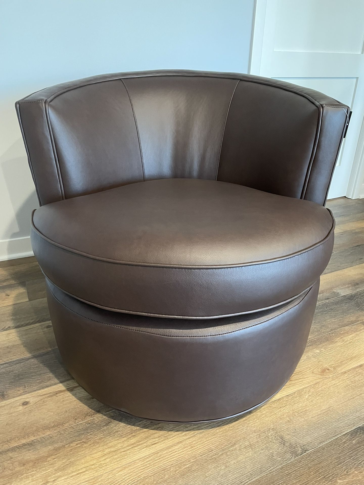 Room and Board Otis Swivel Chair in Laino Coffee