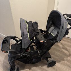 Great Condition Double Stroller 90 Dollars 