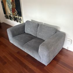 Comfy Sofa (Super Clean Practically Bran New)