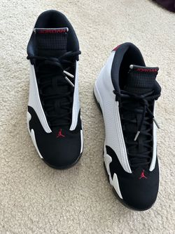 Jordan 14 (black toe)  size 10.5