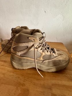 Yezzy boots
