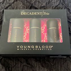 Youngblood Decadent Trio Bellini Blush And Highlighter Set