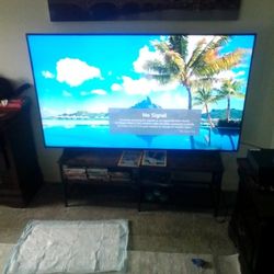 LG 75 Inch Smart TV PRACTICALLY NEW