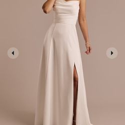 David’s Bridal Wedding Dress size 6   Matte Satin Sculpted Bodice A-Line Wedding Dress