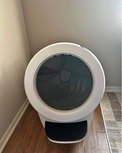 Litter-Robot 4 with LitterHopper & Accessories