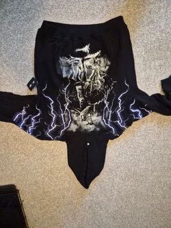 Darc Sport Wloves/WWE collab "undertaker" theme