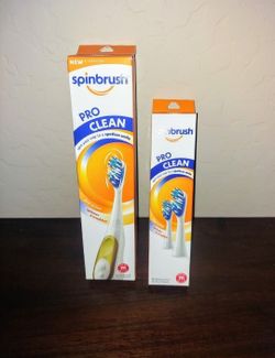 Spin brush Toothbrush & ReplacementHead- $10 For Both- Pick Up Ray And Higley