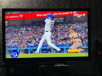 46 INCH SANYO TV W / ROKU + REMOTE & STAND + POWER CABLE