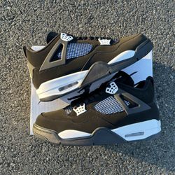 Jordan 4 White Thunder