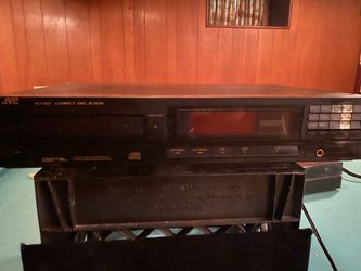 Older stereo system, complete and working