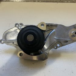 01103 Professional Water Pump for Honda.. see description for compatibility