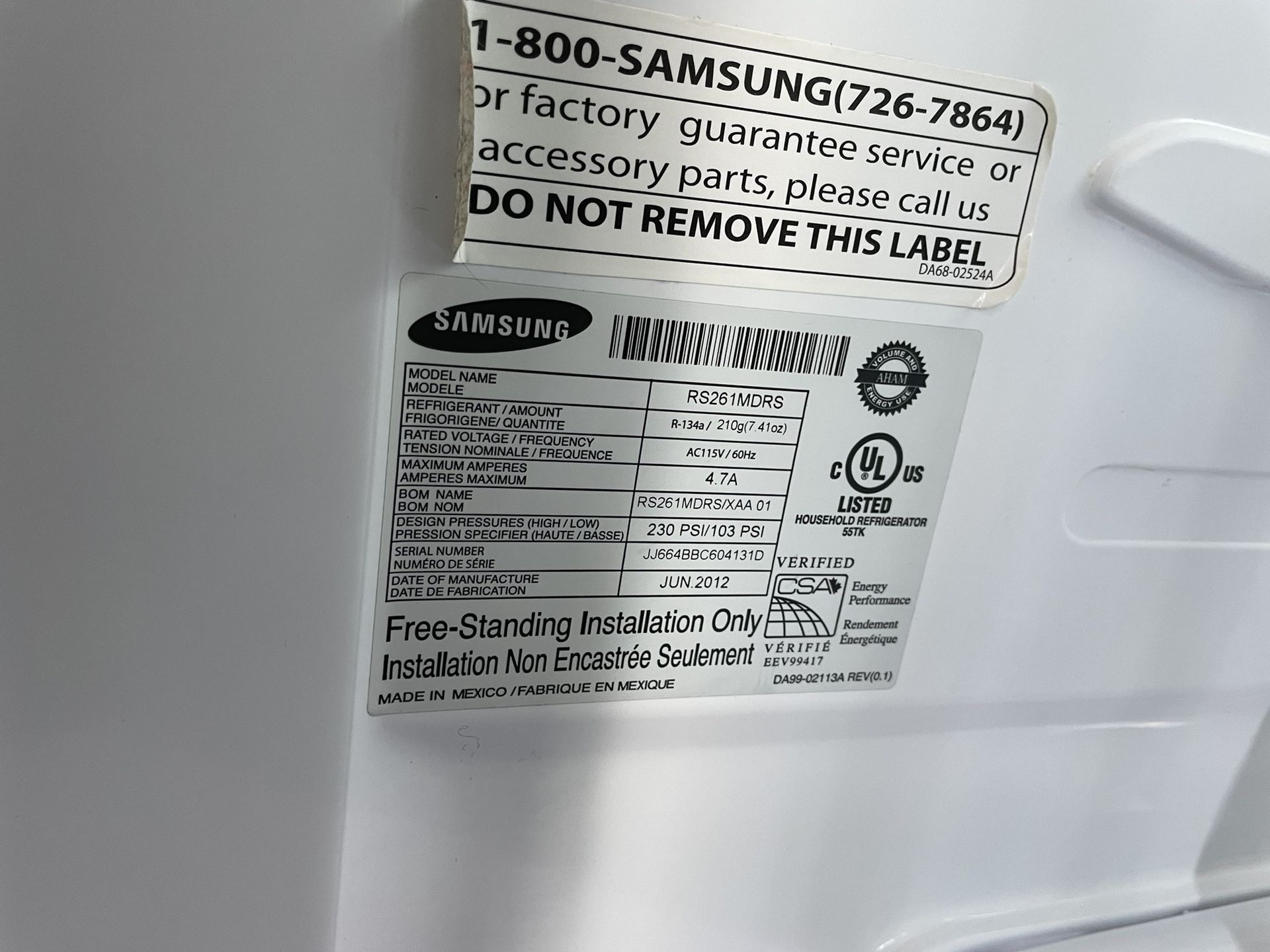 Samsung Refrigerator 26 Cubic Feet 