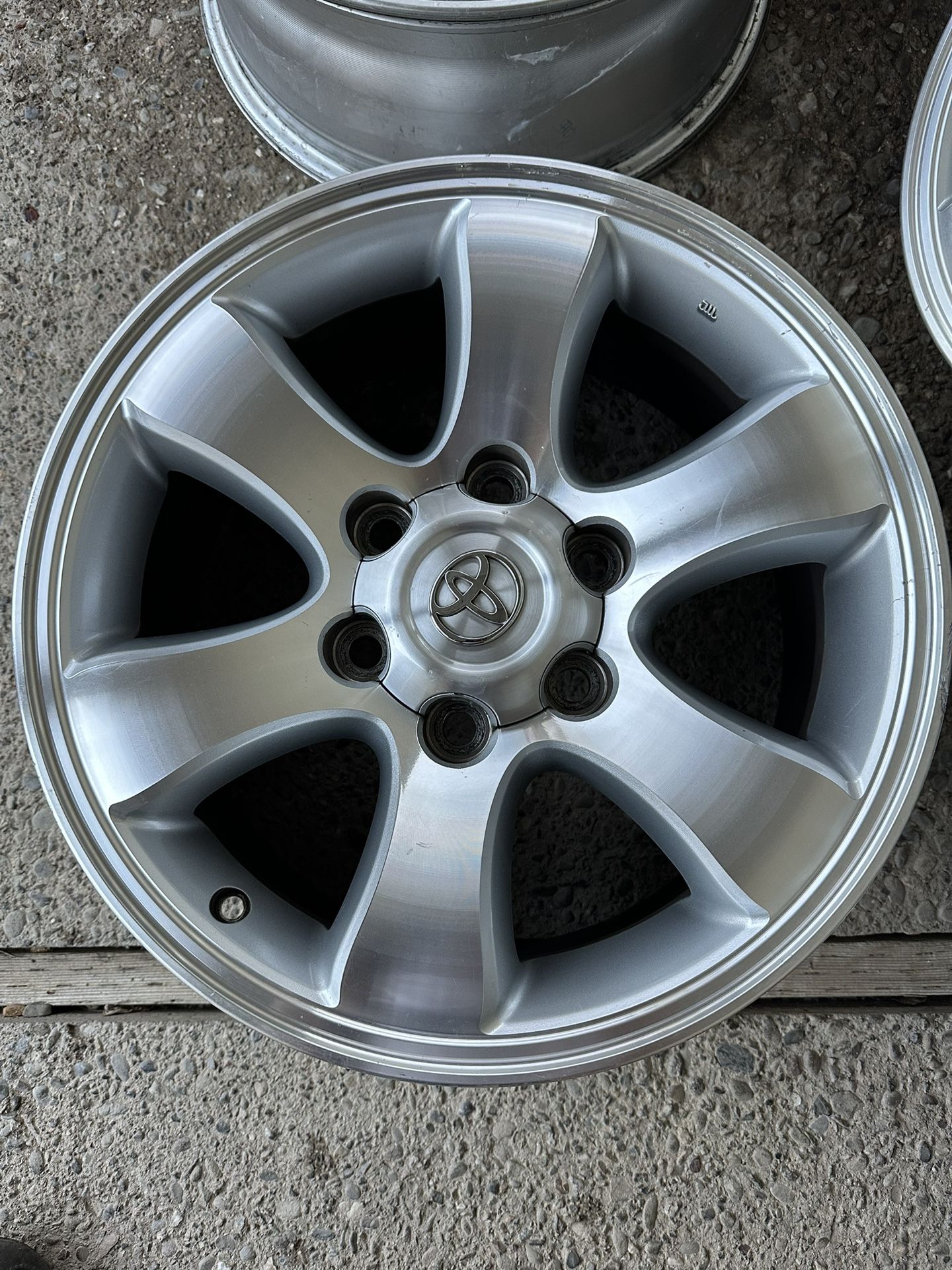 (Quantity 5) 04-07 OE Toyota 4Runner Sport edition Rims