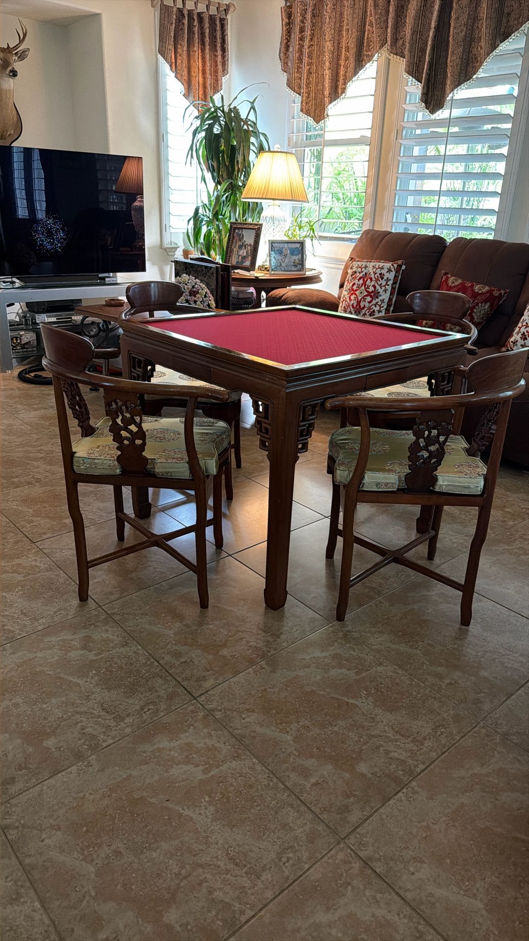 Mahjong Table With 4 Chairs