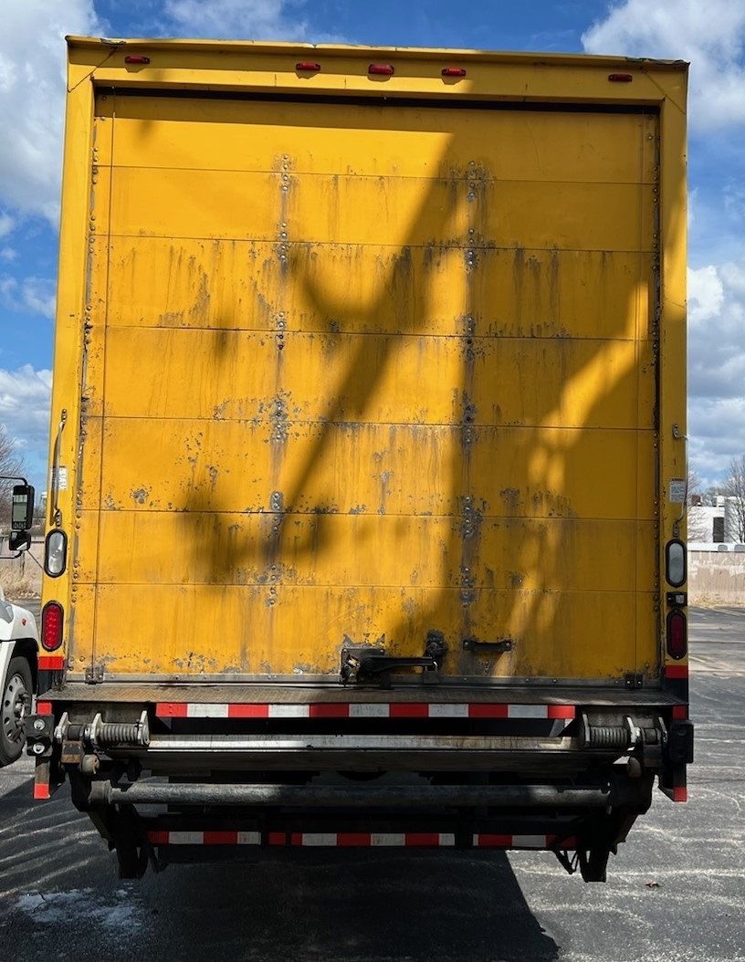 Freightliner M2 106