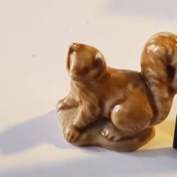 Minature Cute Squirrel Figurine 