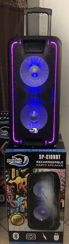 SPEAKER 🔊 HI DEFINITION. RECHARGEABLE