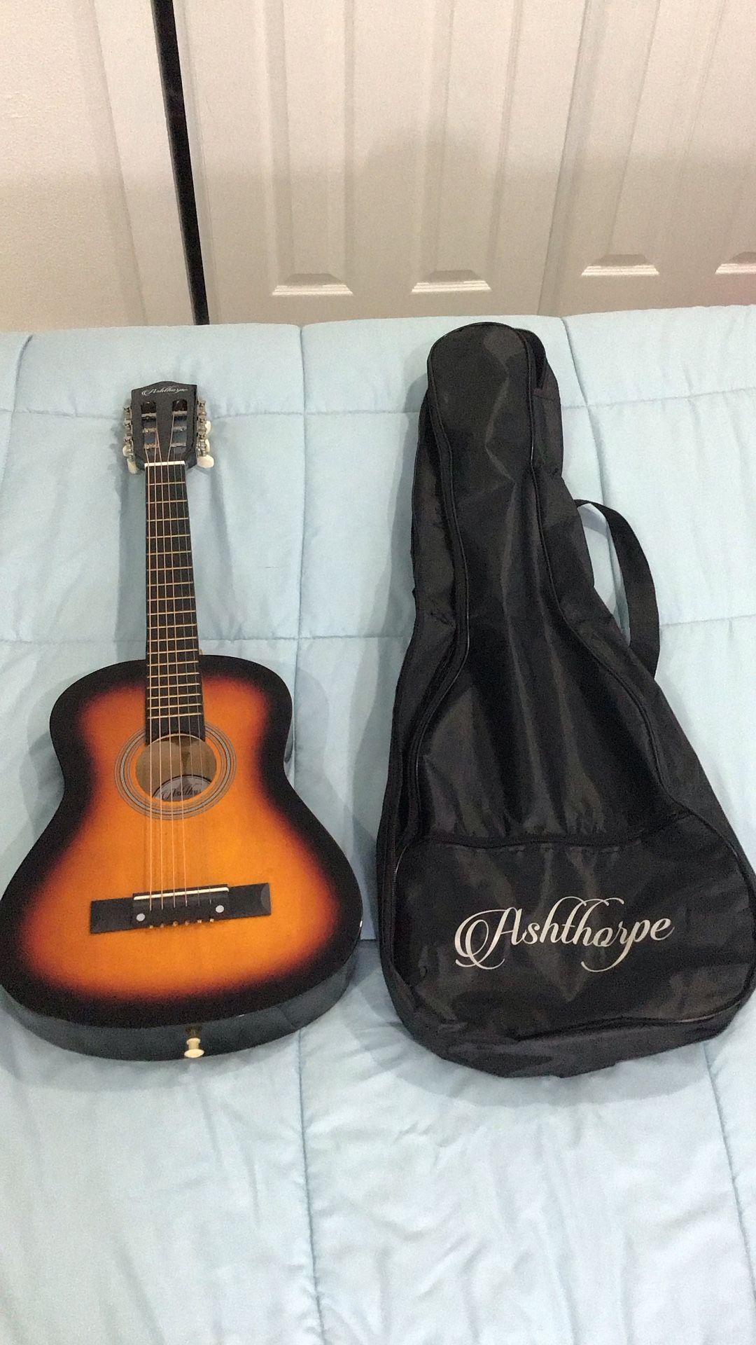 30inch guitar, new , brings Guitar Bag And Accessories 