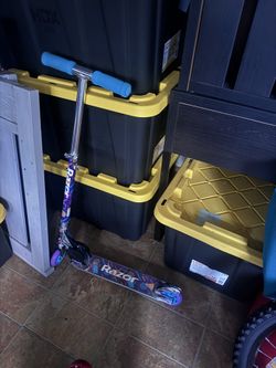 Razor scooter