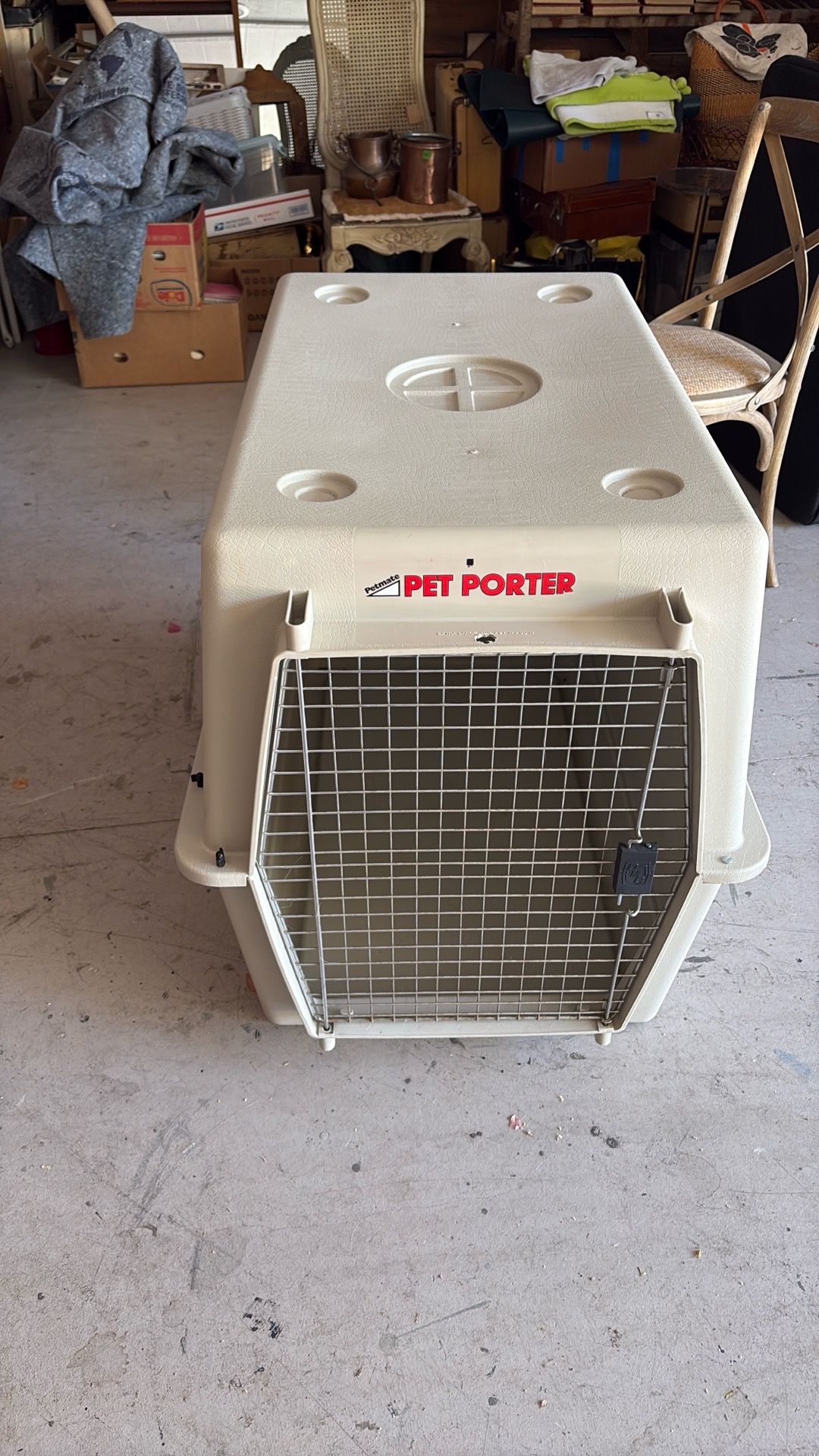 XL Dog Kennel
