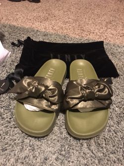 Fenty pumas like new