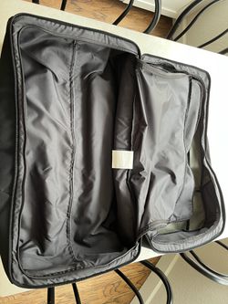 Begeleiden Niet essentieel zelfmoord Dakine Luggage Bag for Sale in Vista, CA - OfferUp
