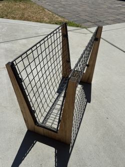 Magazine/Book Holder