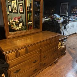 Oak Dresser And 2 Night Stands 