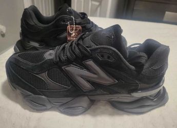 New Balance 9060 Triple Black Sneakers - Size 10- New / Like New