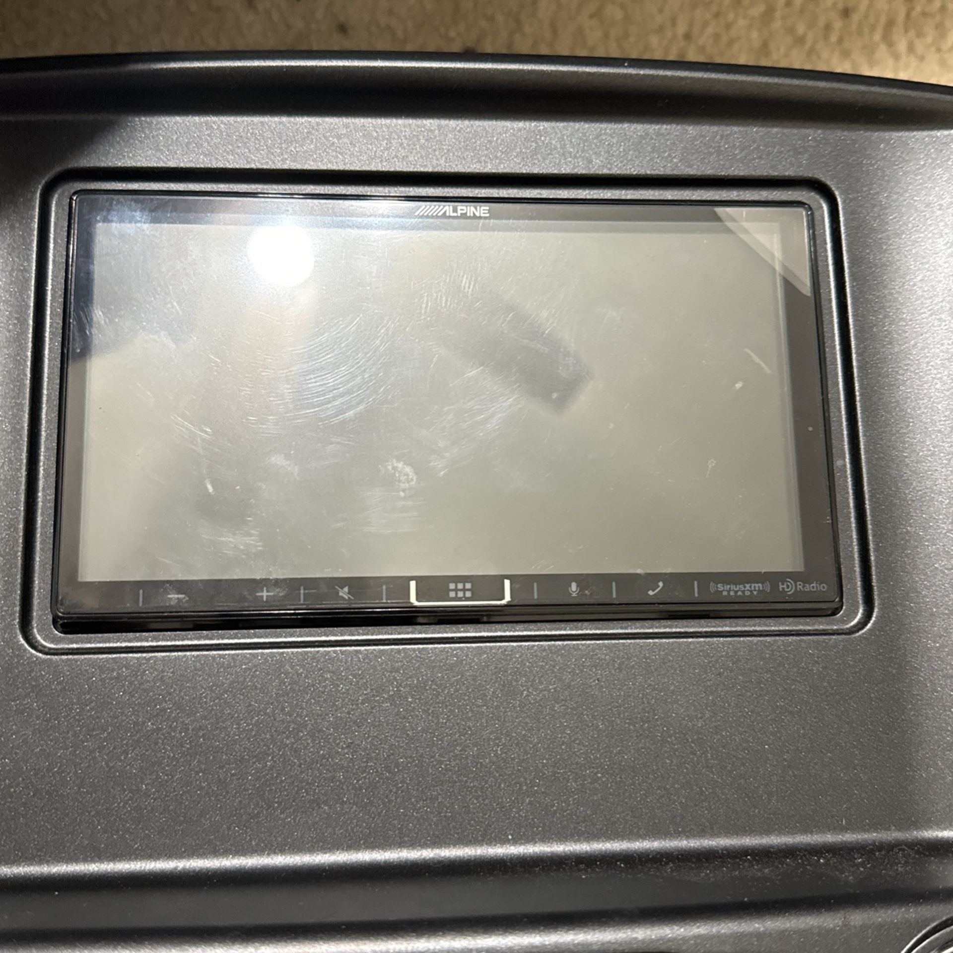 Alpine iLX-407
