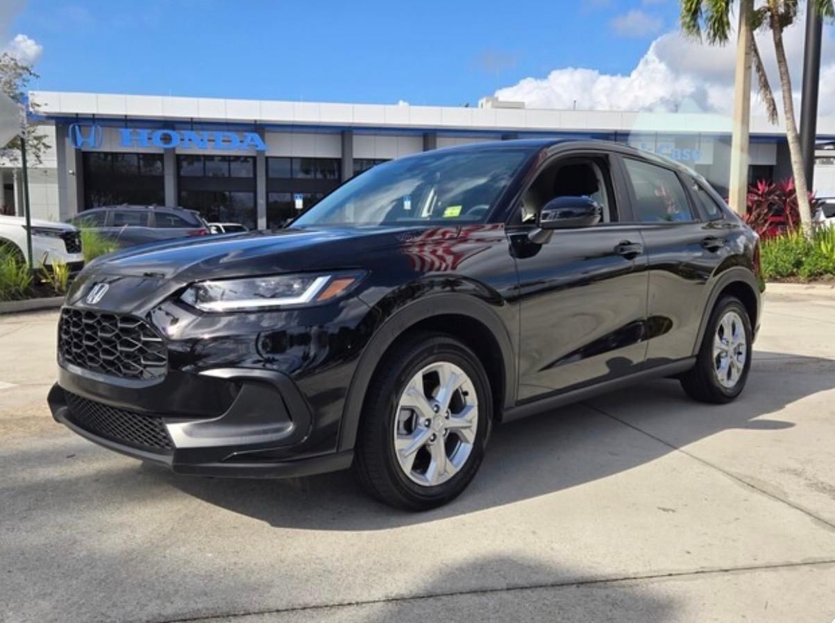 Honda HRV! Low Miles! Need A Vehicle? Yes I will Work With You!