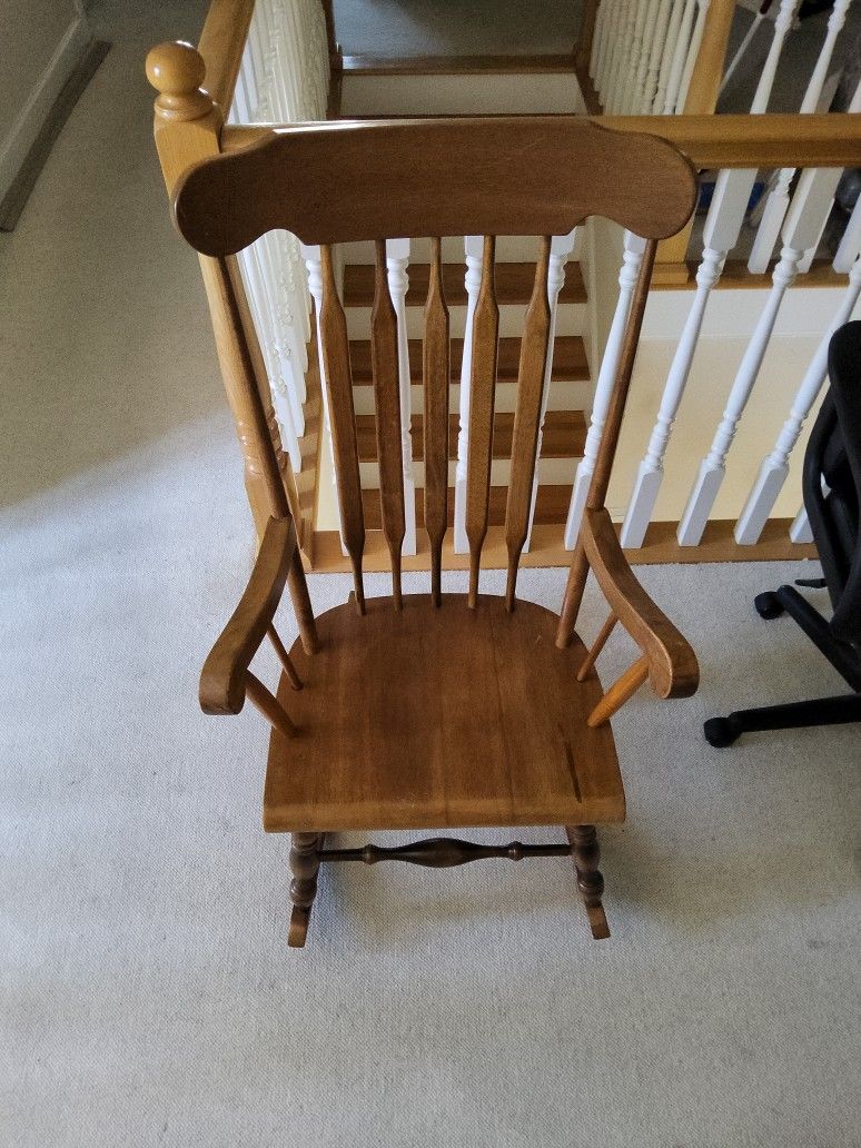 Rocking Chair 